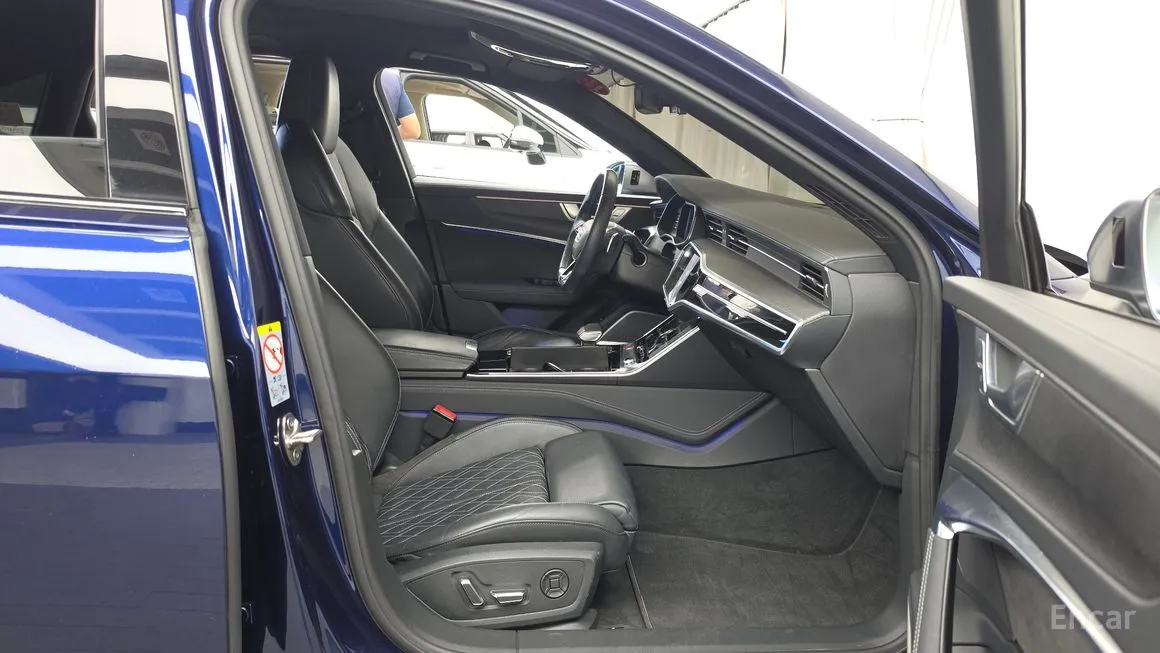 Audi S6