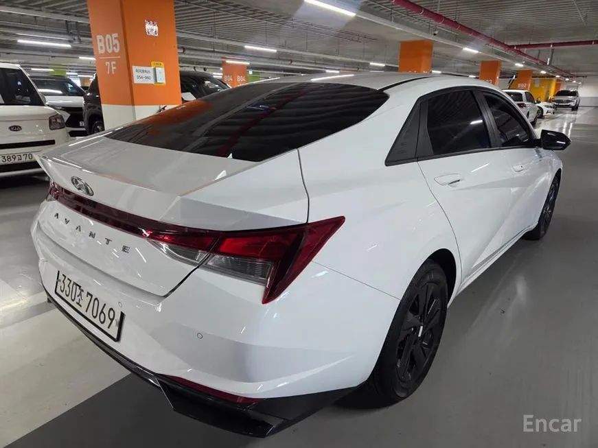 Hyundai AVANTE