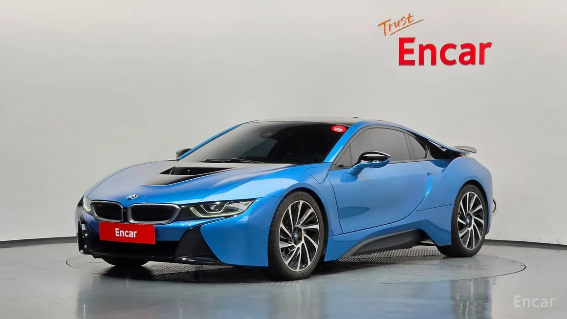 BMW i8