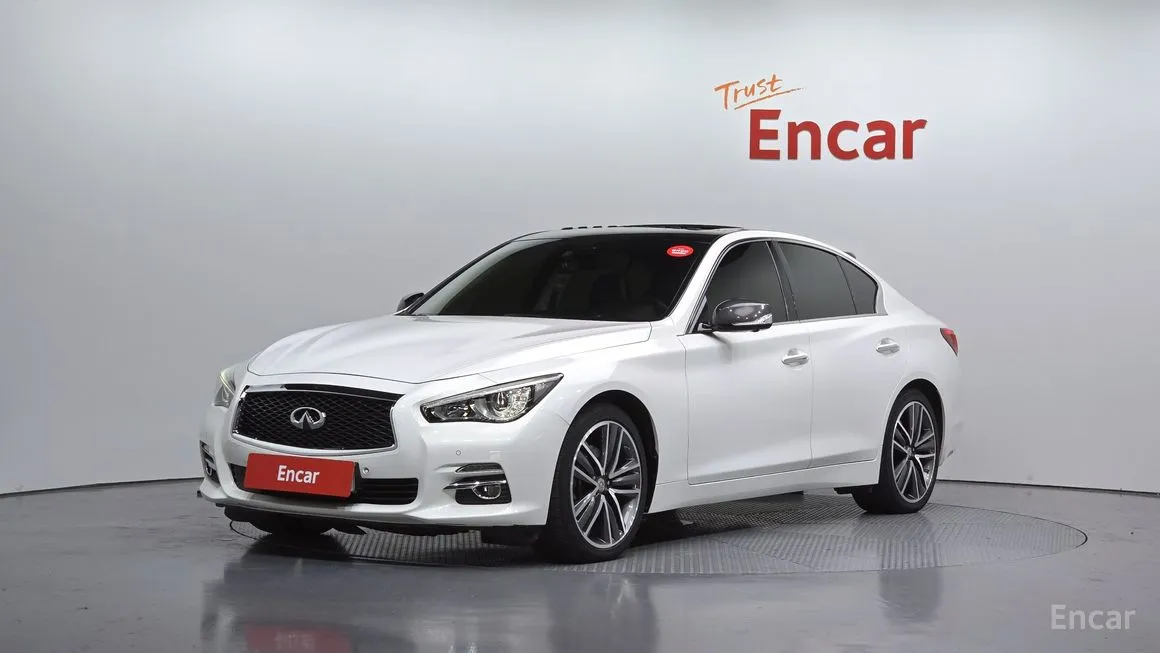 Infiniti Q50