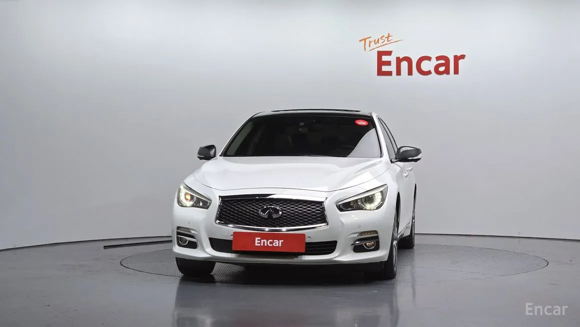 Infiniti Q50