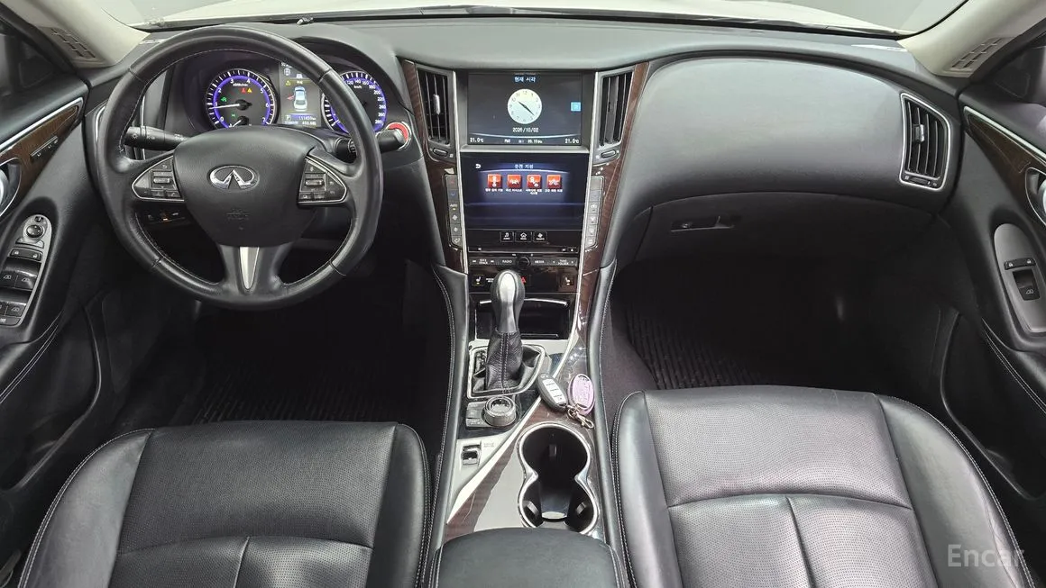 Infiniti Q50
