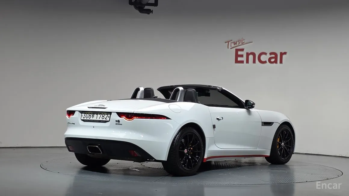 Jaguar F-TYPE