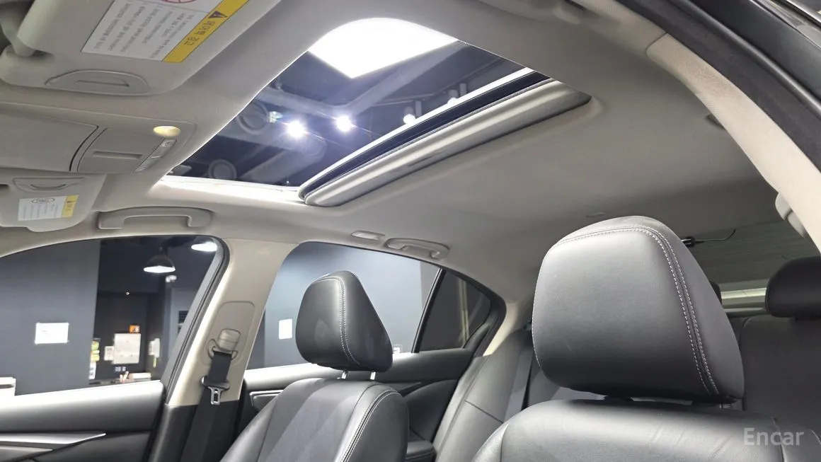 Infiniti Q50