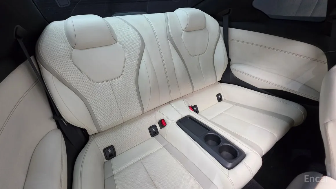 Infiniti Q60