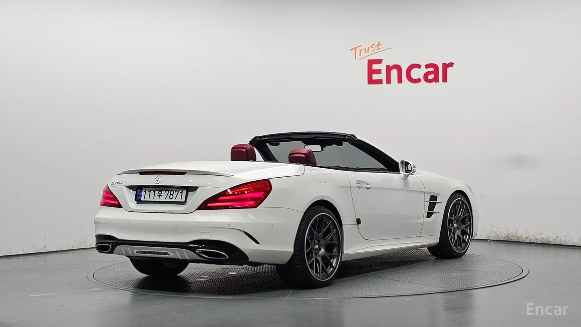 Mercedes-Benz SL-Class