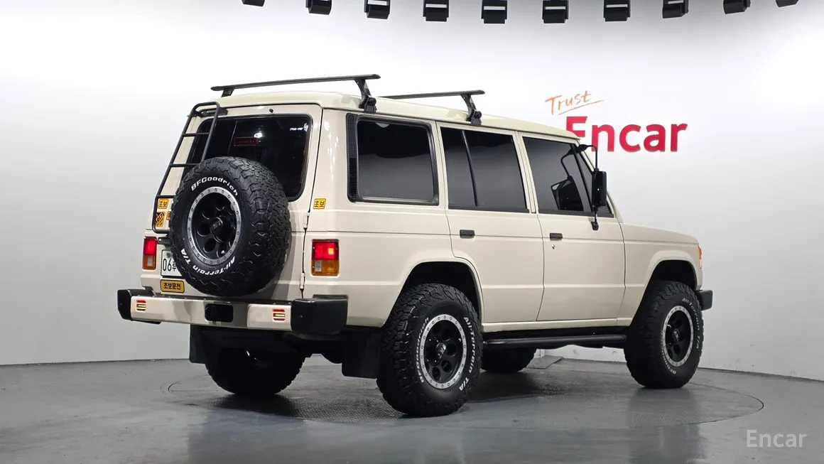 Hyundai Galloper