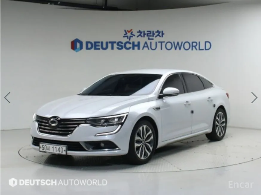 Renault SM6