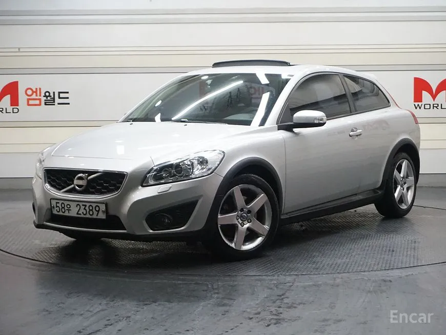 Volvo C30