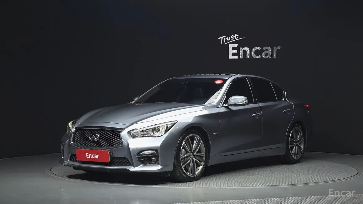 Infiniti Q50