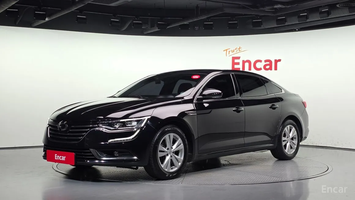 Renault SM6