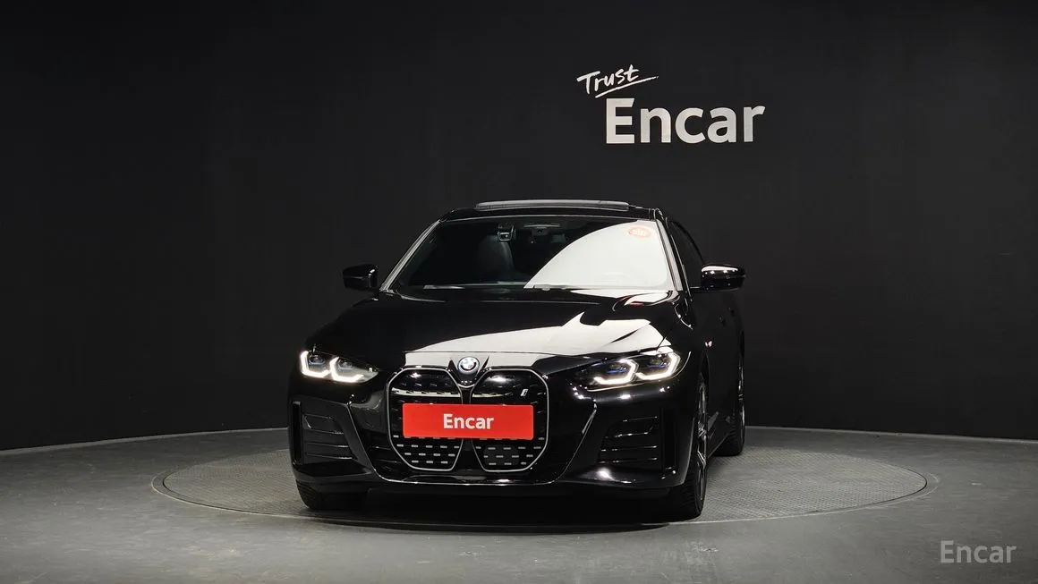 BMW i4
