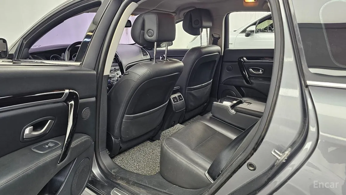 Renault SM7