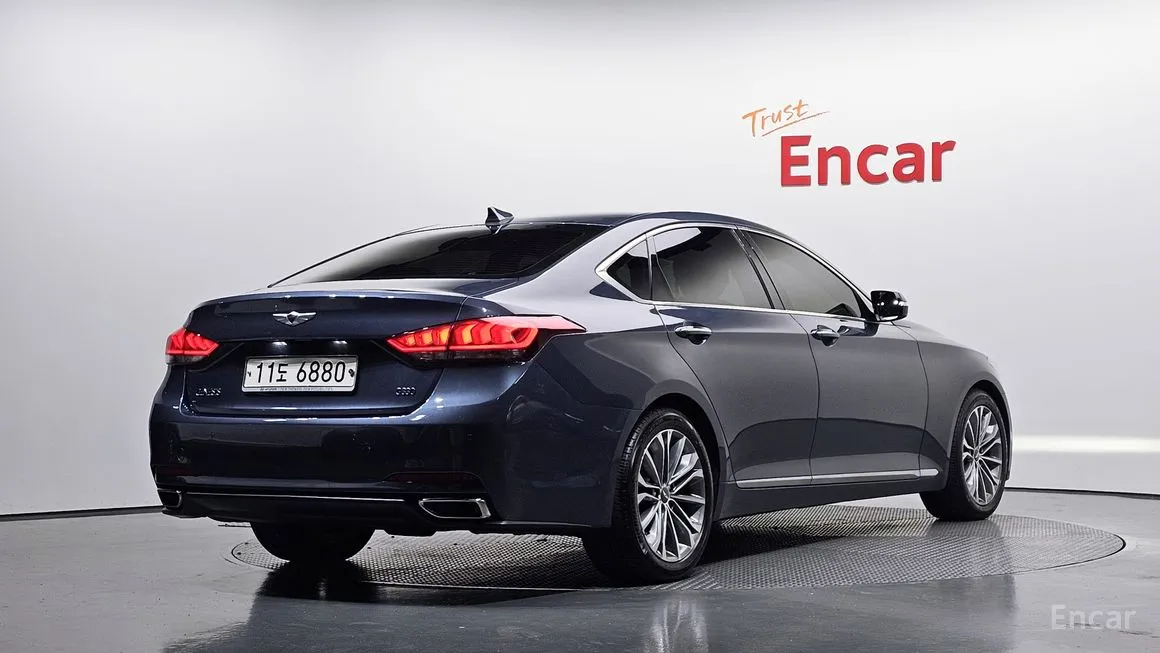Hyundai Genesis