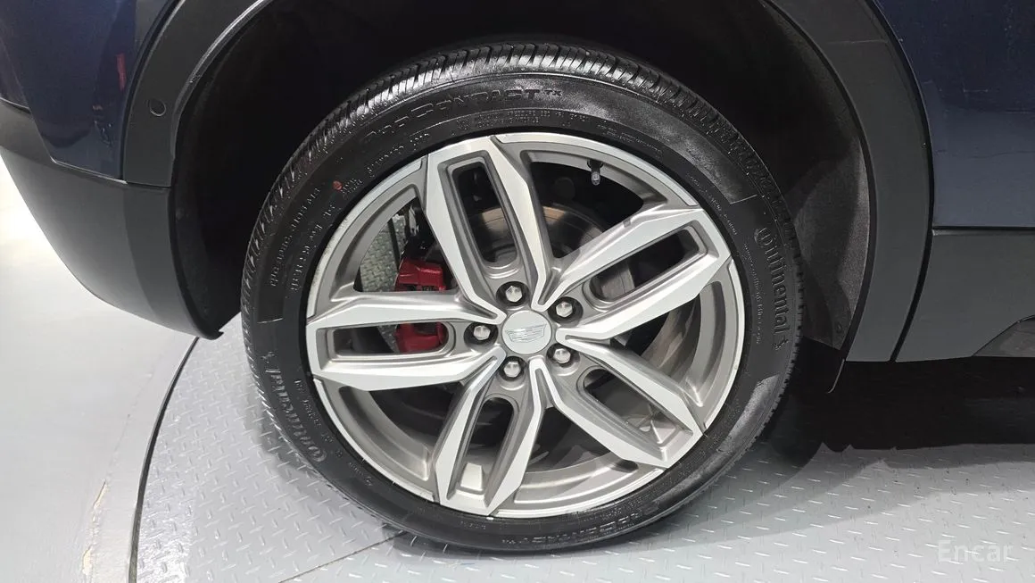 Cadillac XT4