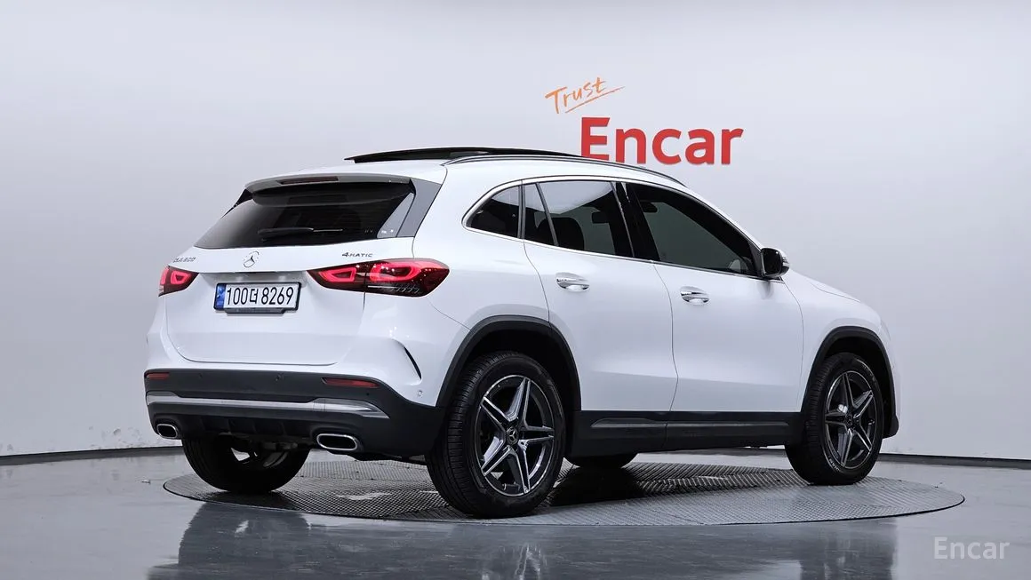 Mercedes-Benz GLA-Class