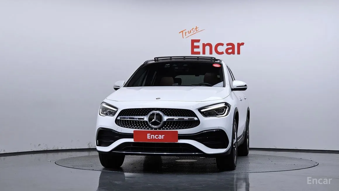 Mercedes-Benz GLA-Class