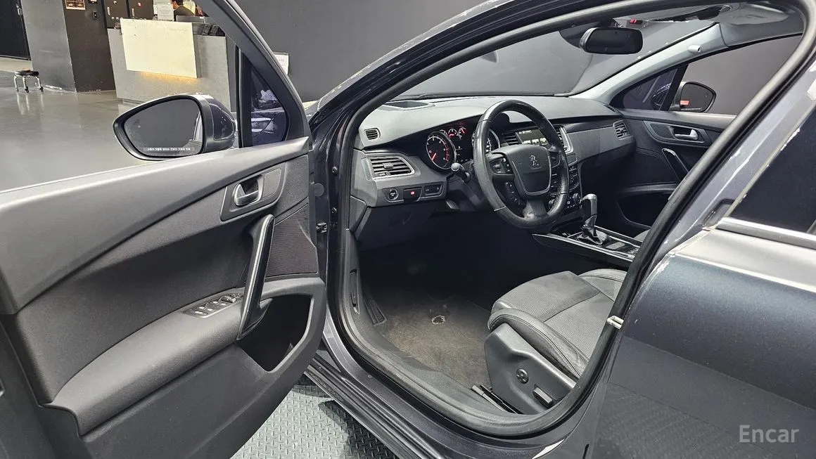 Peugeot 508