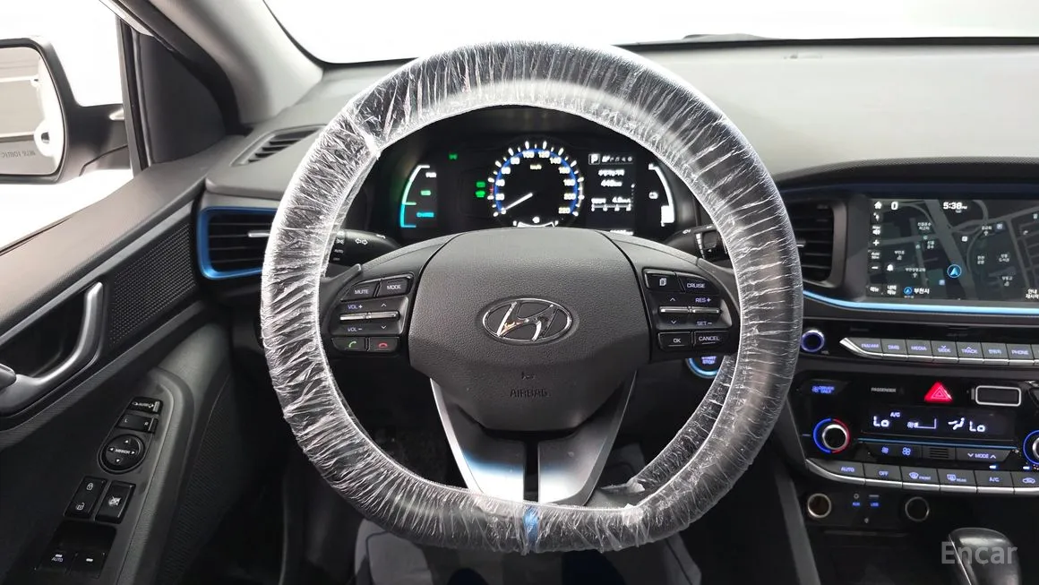 Hyundai Ioniq