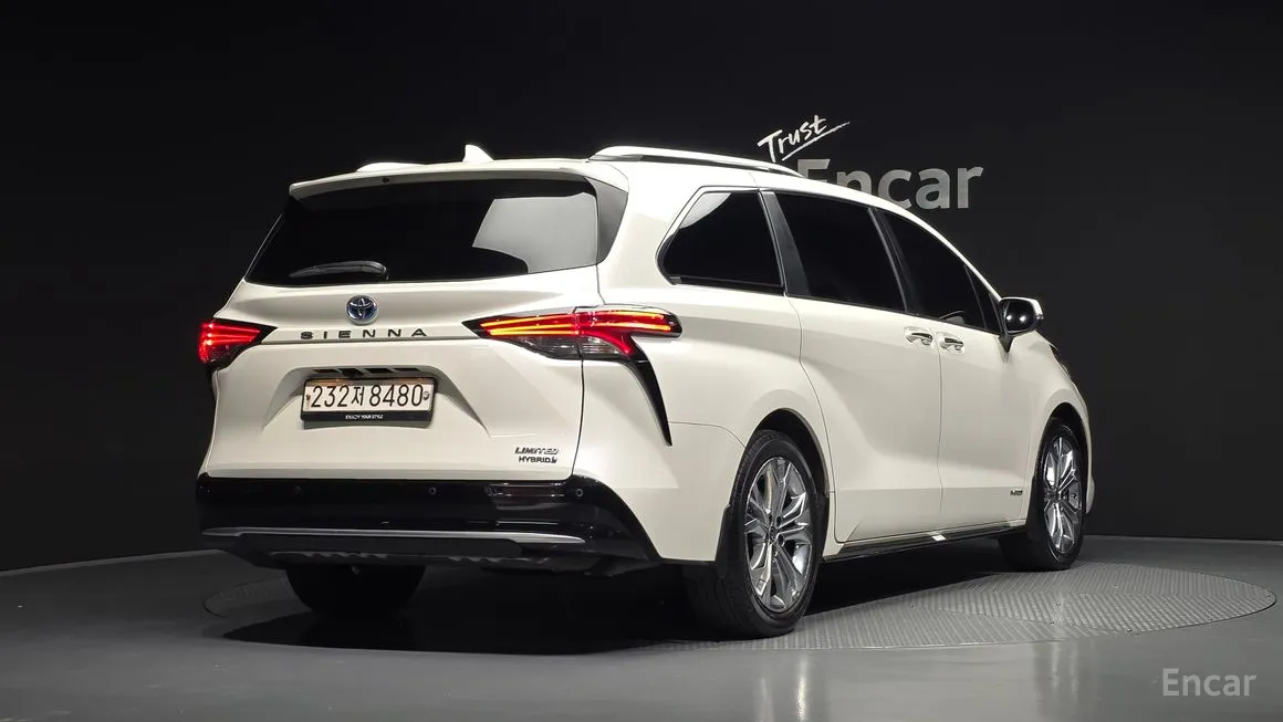 Toyota Sienna