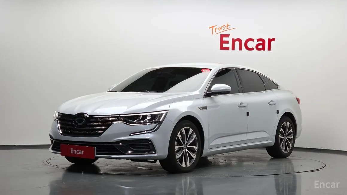 Renault SM6