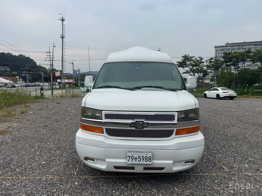 Chevrolet Express Van
