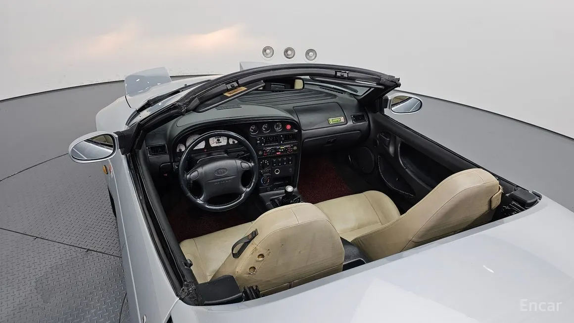 Kia Elan