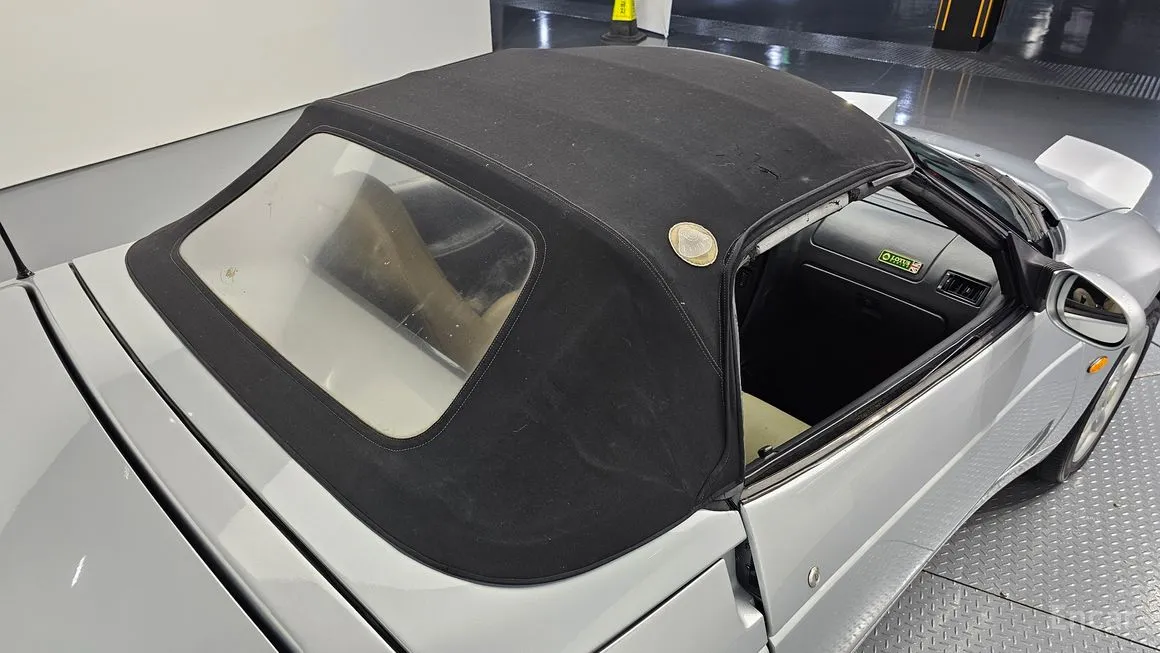 Kia Elan