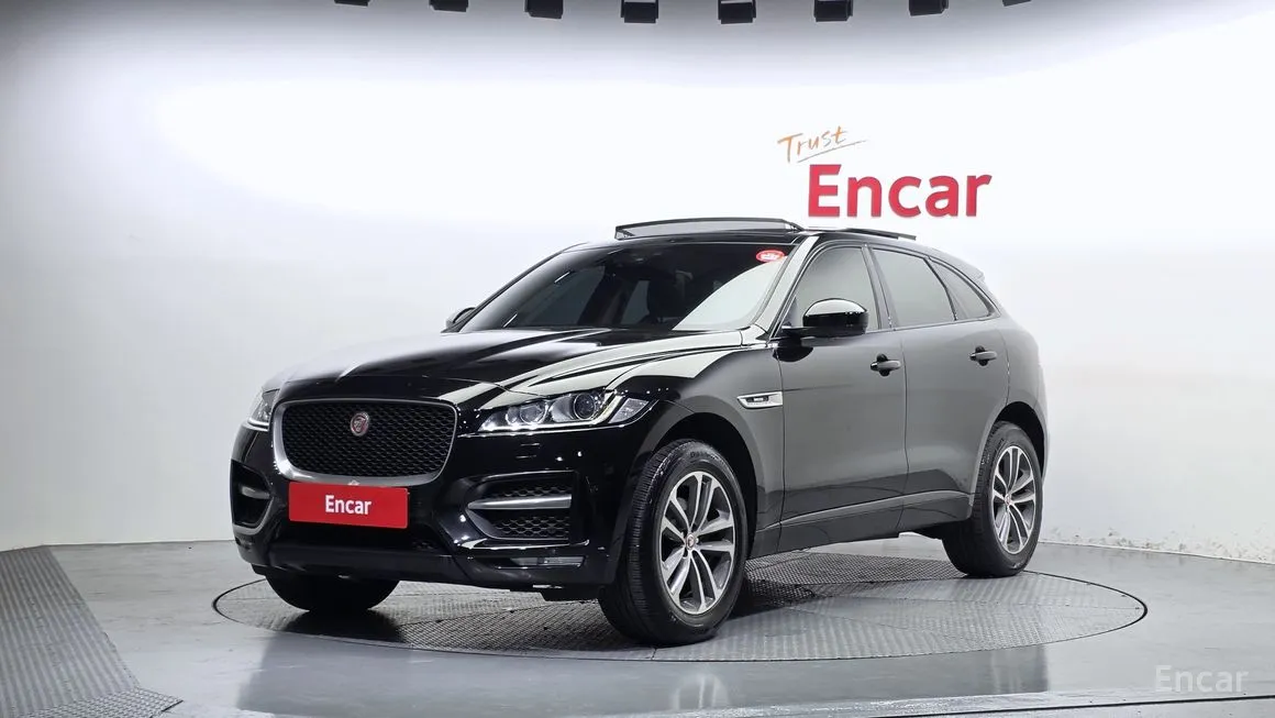 Jaguar F-PACE