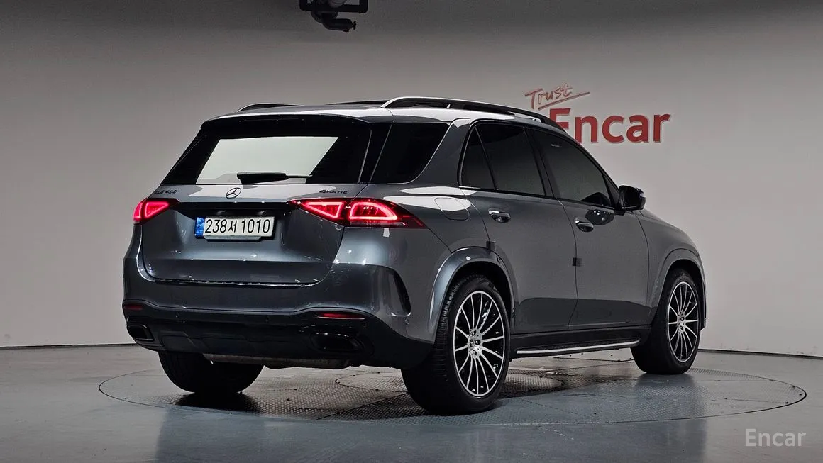 Mercedes-Benz GLE-Class