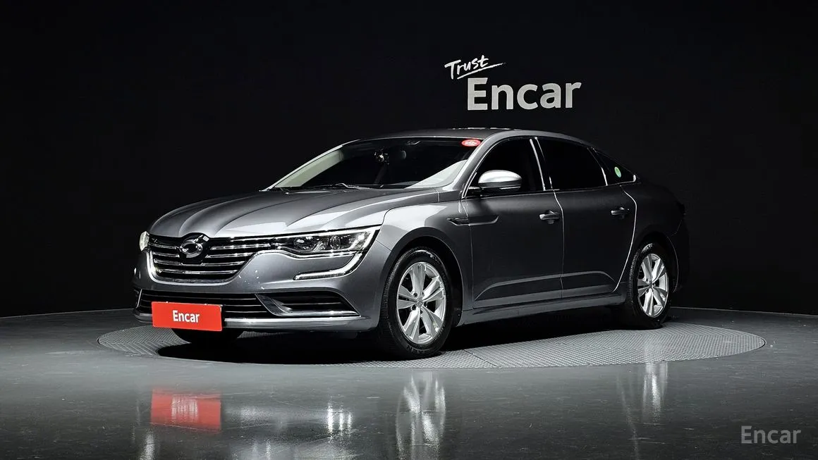 Renault SM6