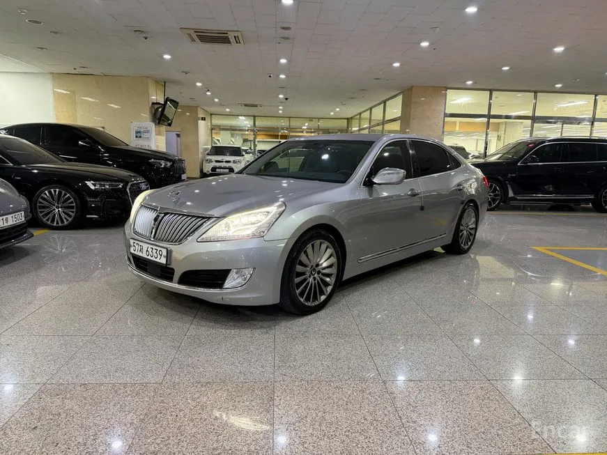 Hyundai Equus