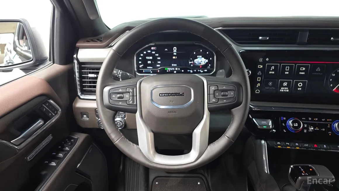 GMC Sierra