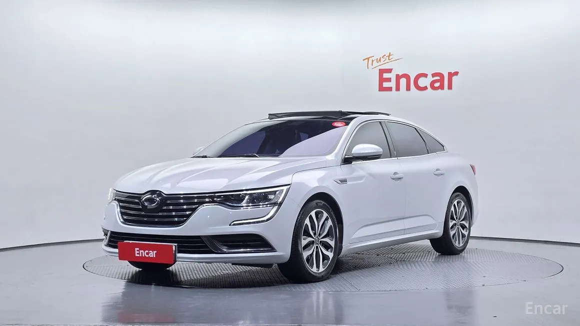 Renault SM6