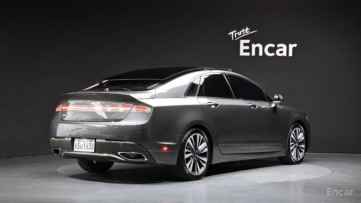 Lincoln MKZ