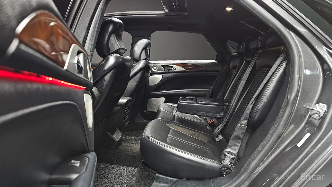 Lincoln MKZ