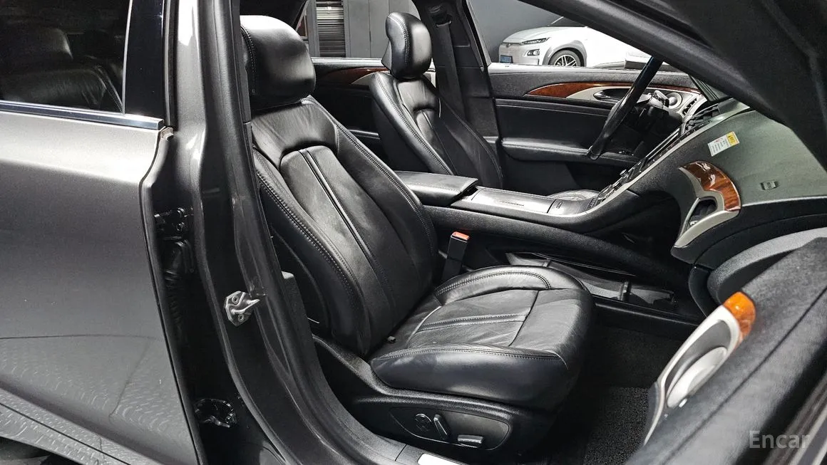 Lincoln MKZ