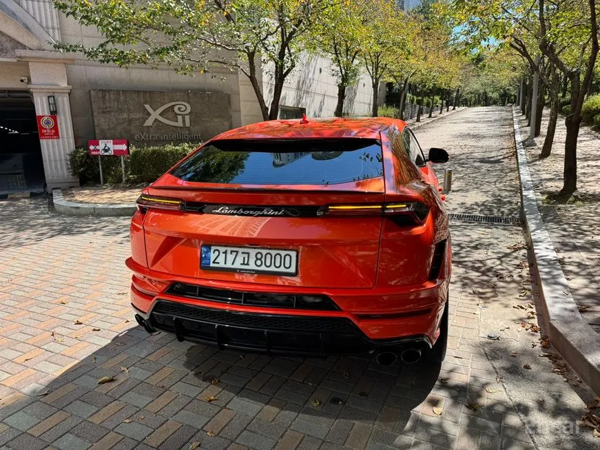 Lamborghini Urus
