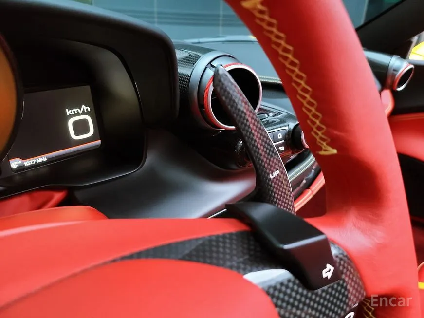 Ferrari F8