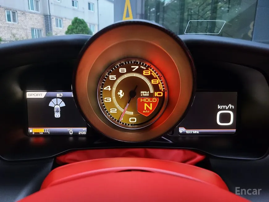Ferrari F8