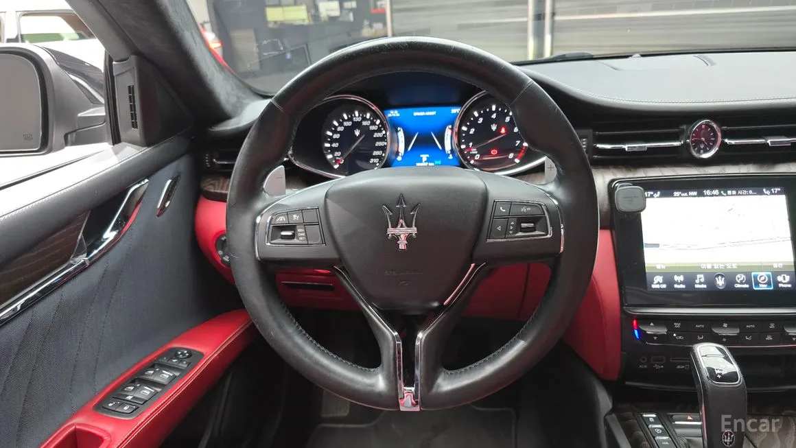 Maserati Quattroporte