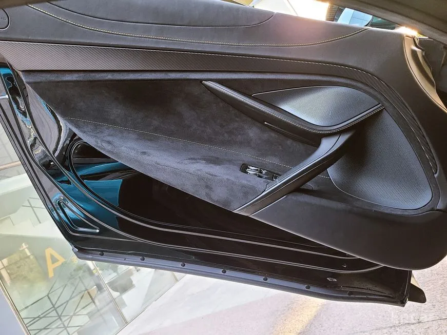 Mclaren 720S