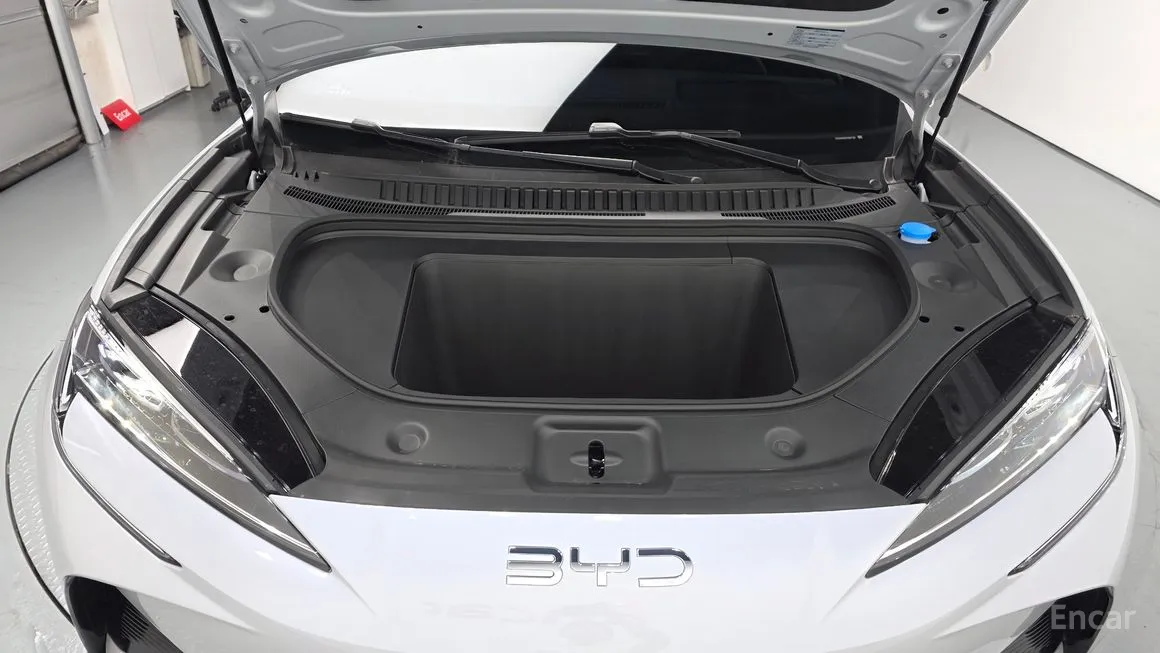 BYD Sealion 7