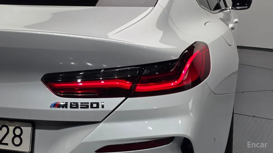 BMW 8-Series