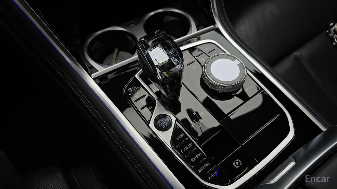 BMW 8-Series
