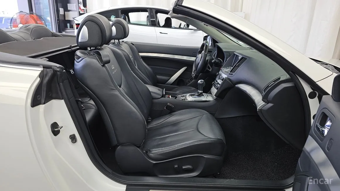 Infiniti G