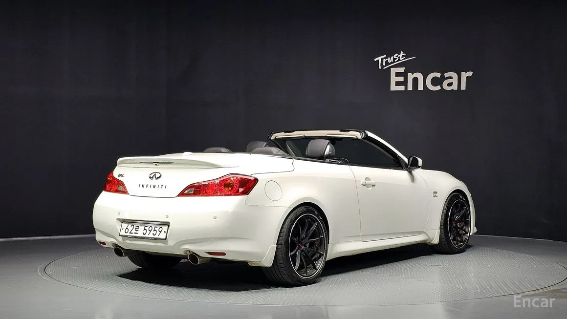 Infiniti G