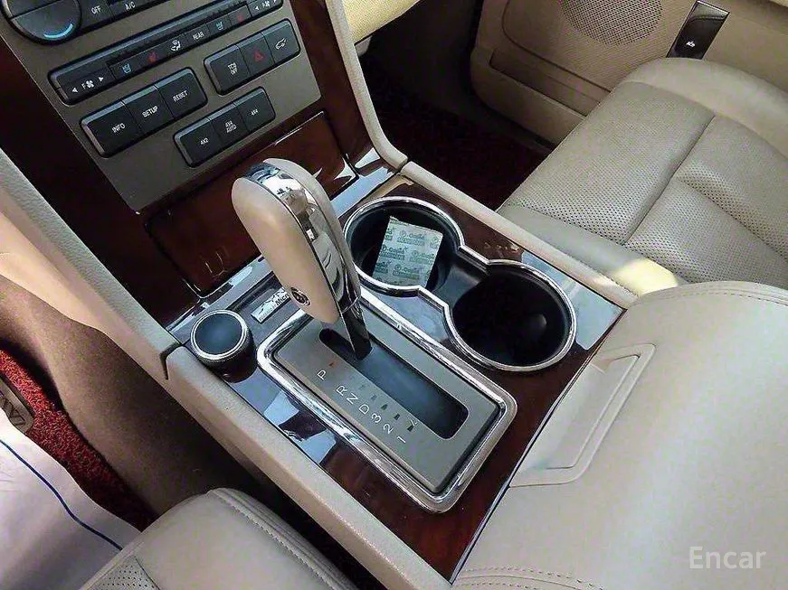 Lincoln Navigator