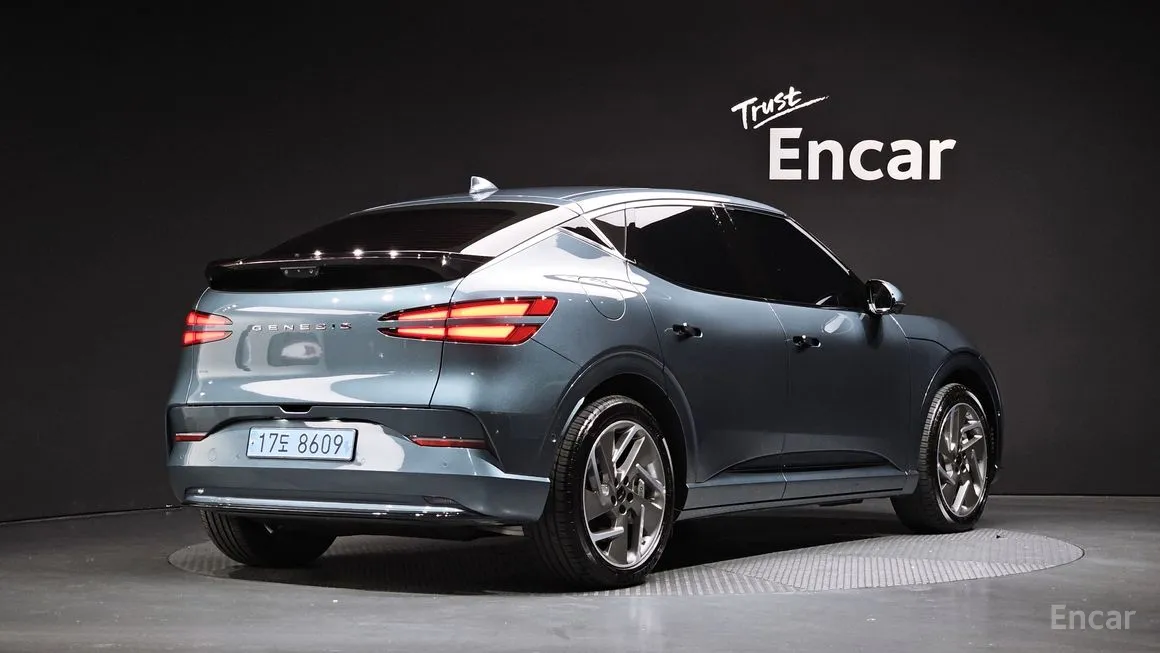 Genesis GV60
