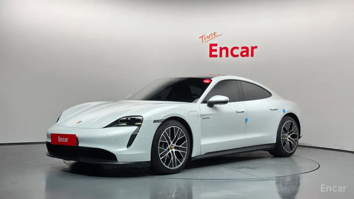 Porsche Taycan